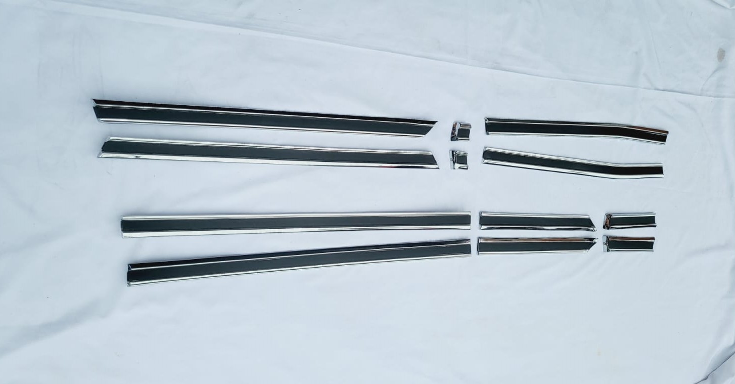 FRISOS LATERAIS FORD GALAXIE 71 72